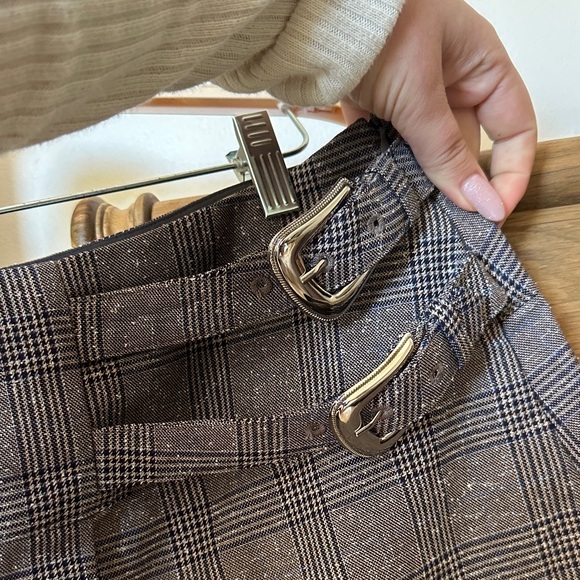 NWT Express High Waisted Plaid Buckle Wrap Mini Skirt 14 - Picture 7 of 10
